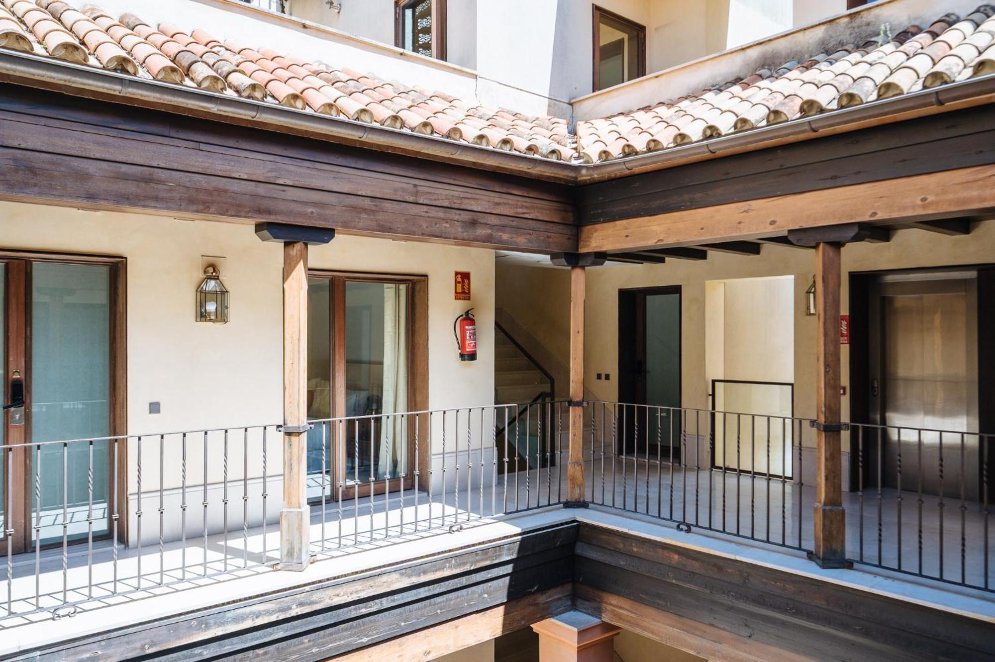 Apartamentos La Vistosona Sewilla Zewnętrze zdjęcie